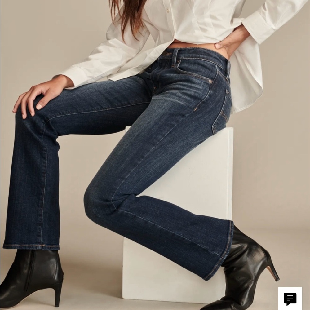 Lucky Brand Sweet Mid Rise Bootcut Blue Jeans | Size 12